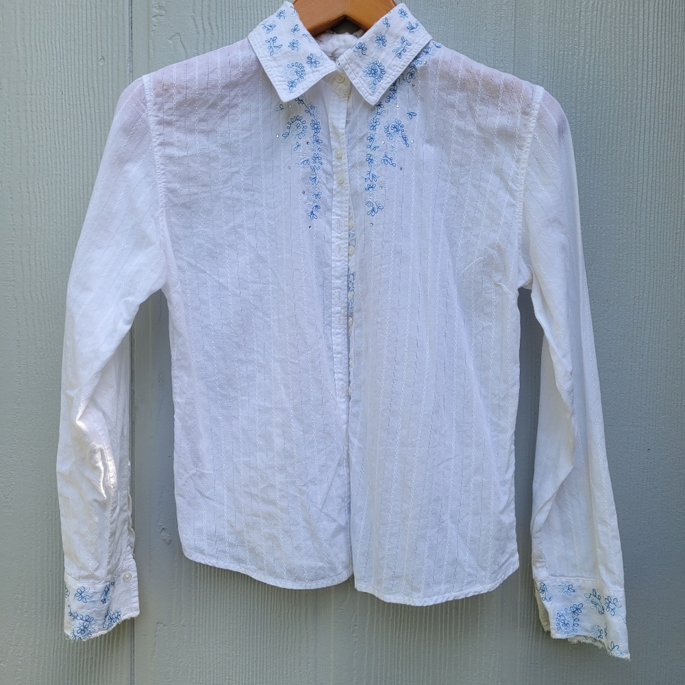 Embroidered Cotton White Blouse Size Medium